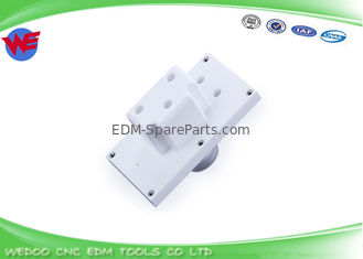 M301 X053C162H01 मित्सुबिशी आइसोलेटर सिरेमिक प्लेट EDM मशीन पार्ट्स इन्सुलेशन