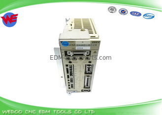 SGDM04ACSD2B एसी सर्वो ड्राइवर Sodick EDM मरम्मत भागों 200V 4 महीने की गारंटी