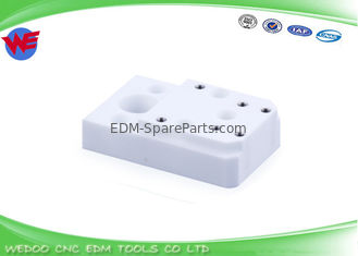 लोअर चमर EDM मशीन पार्ट्स सिरेमिक अलगाव प्लेट सफेद रंग CH304
