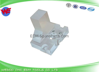 A290-8119-Z783 Fanuc EDM एक्रिलिक सिलेंडर बेस सिलेंडर बेस 42*43*29.6MM