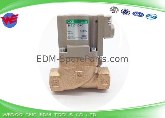 SAB3C-15A-O सोडिक EDM पार्ट्स CKD सोलनॉइड कंट्रोल वाल्व SAB3C-15A-O