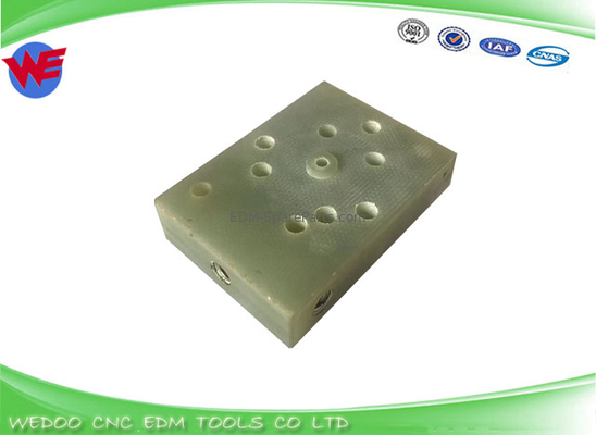 निचला आइसोलेटर प्लेट A290-8119-Z764 निचला जेट ब्लॉक Fanuc EDM पार्ट्स 56x40x13