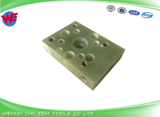 निचला आइसोलेटर प्लेट A290-8119-Z764 निचला जेट ब्लॉक Fanuc EDM पार्ट्स 56x40x13