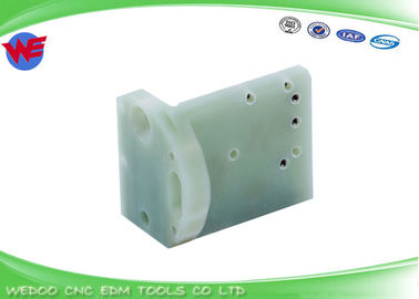 A290-8110-Y761 F309 Fanuc आइसोलेटर प्लेट लोअर गाइड बेस a-C A290-8110-Y761