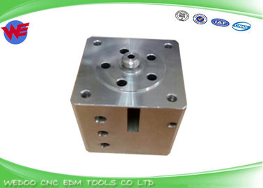 गाइड होल्डर ब्लॉक Sodick EDM पार्ट्स डाई ब्लॉक F S5013-1 BF275 S819 45*45*55mm