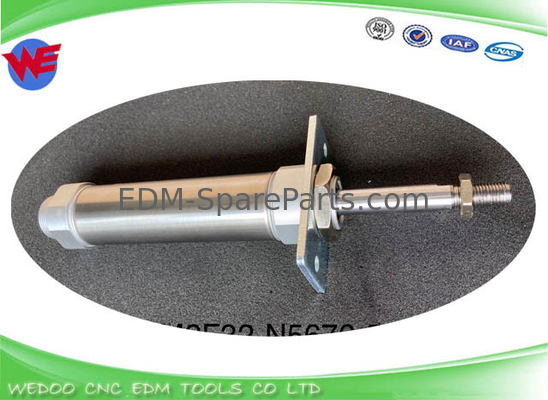 सोडिक / मित्सुबिशी X055C242H01 EDM वायु सिलेंडर CM2F32-M5676-50