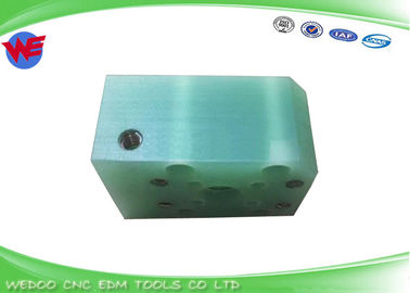 आइसोलेटर प्लेट गाइड बेस F323 A290-8120-X764 Fanuc EDM स्पेयर पार्ट्स 56*40*26T
